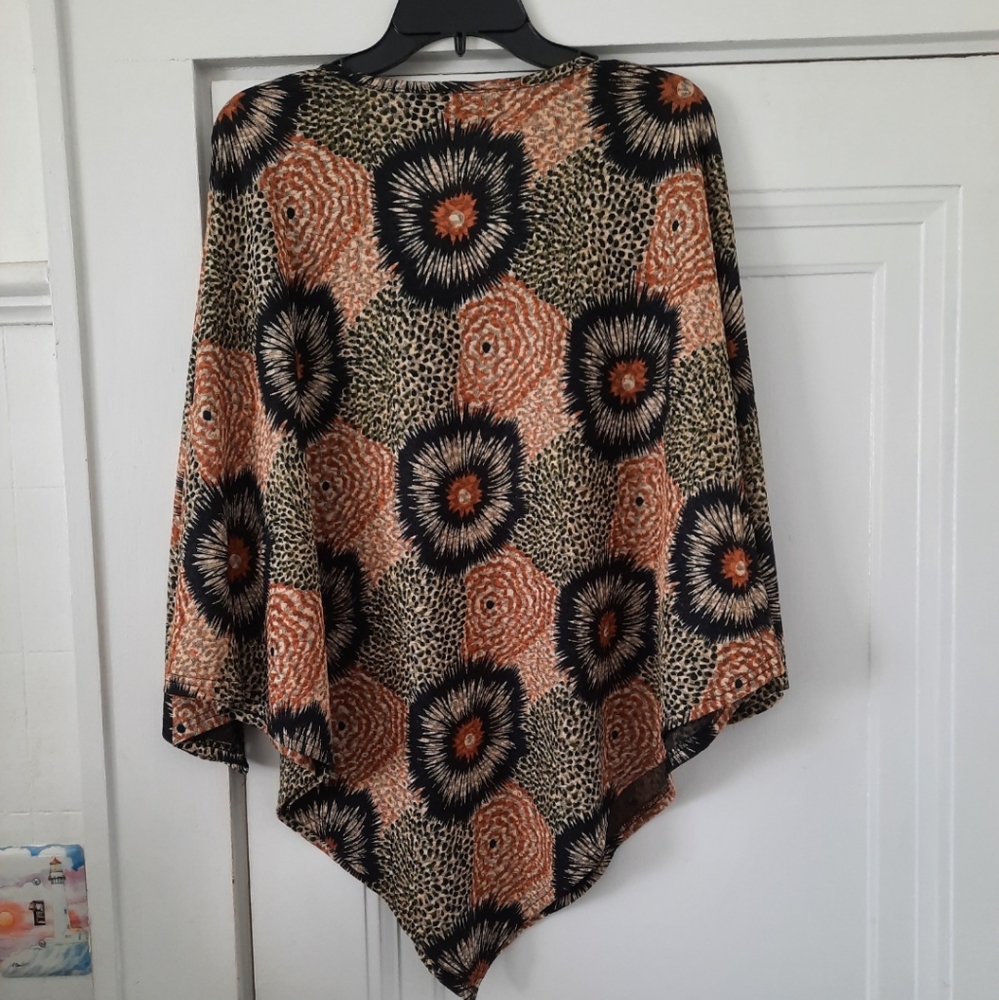 Magic scarf Cape  one size - Picture 2 of 4